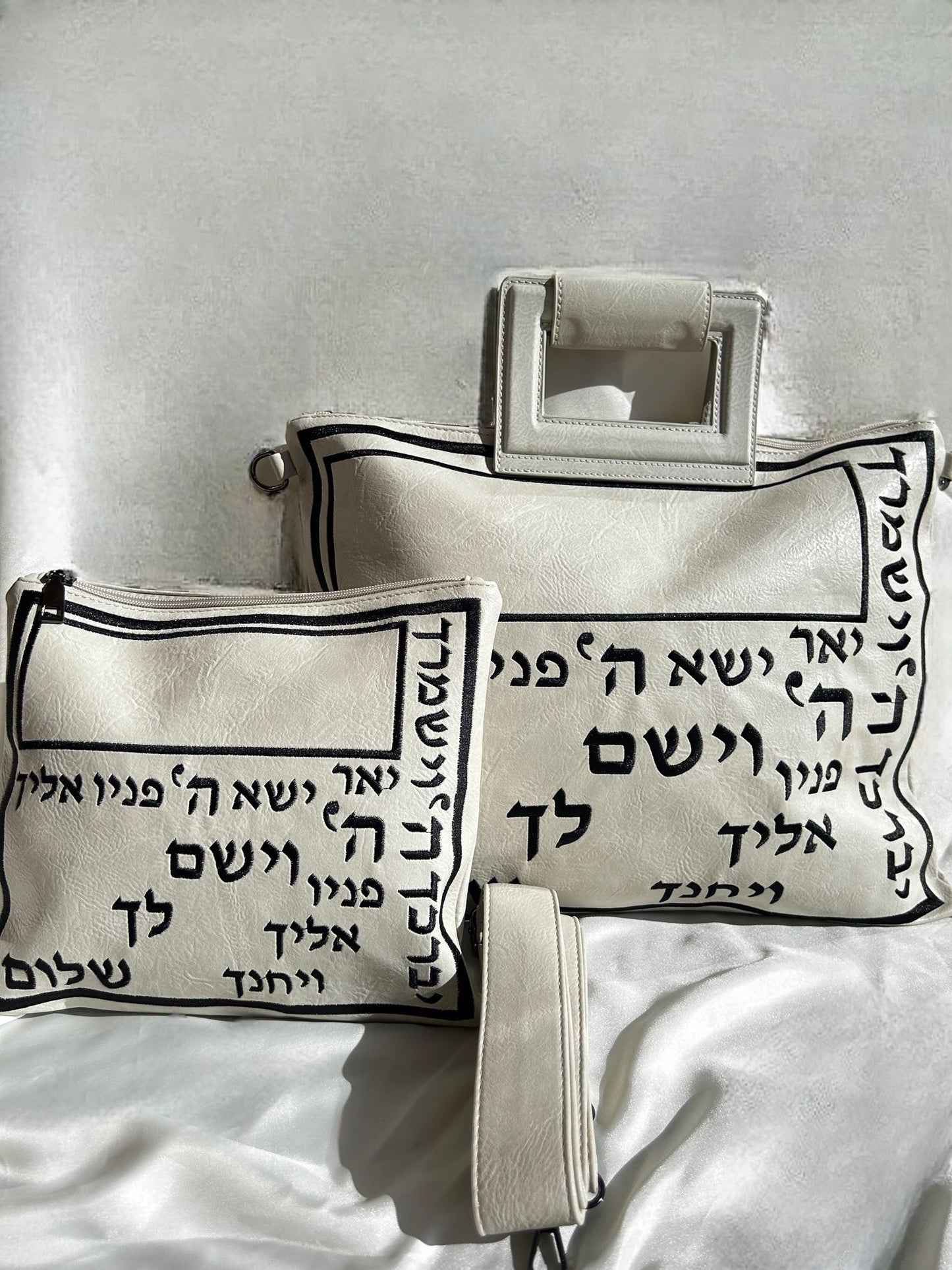 סט כיסויי טלית תפילין מהודר דגם ברכת הכהנים צבע אבן