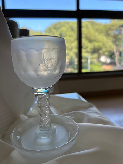 כוס קידוש קריסטל ״בבא סלי״ עם רגל אבנים כסף