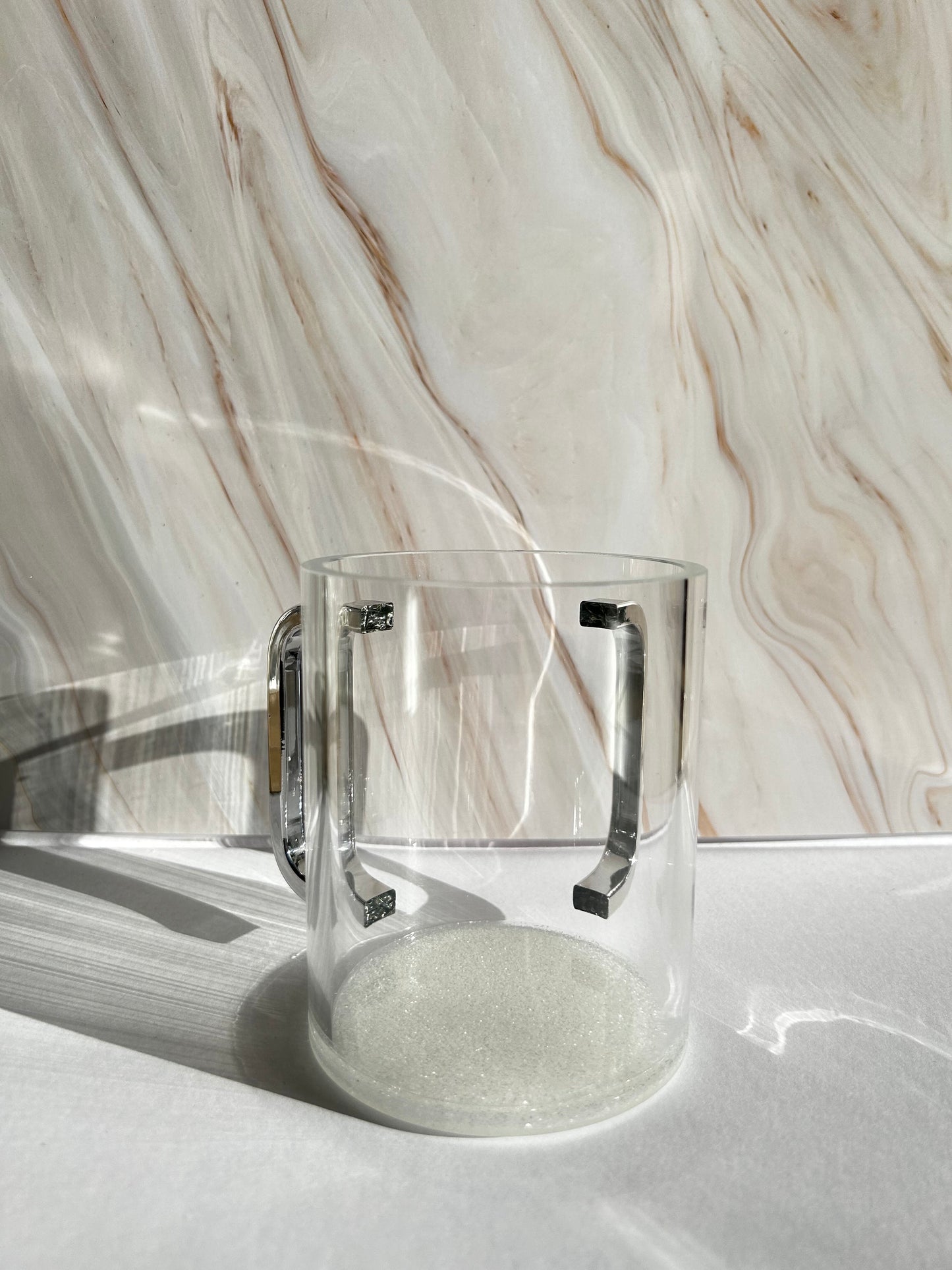 נטלה אקריליק שקופה עם ידיות