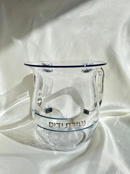 נטלה אקריליק שקופה עם כיתוב מהודרת