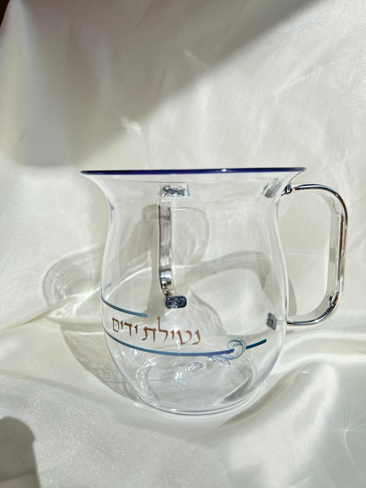 נטלה אקריליק שקופה עם כיתוב מהודרת